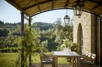 Como Castello Del Nero Các khách sạn gần Abbazia di San Michele Arcangelo a Passignano