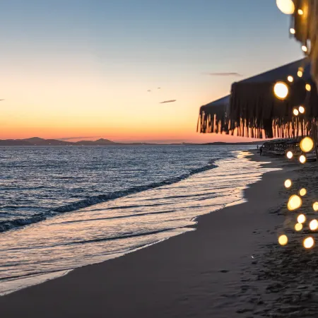 Glaronissi Beach
