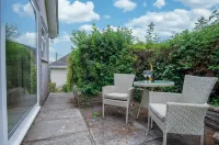 Bayview 3 - 2 Bedroom Chalet - Bayview Oxwich - Chalets