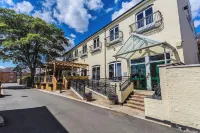 The Three Swans Hotel, Market Harborough, Leicestershire Hotels in Desborough