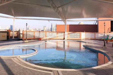 Red Castle Hotel Отели рядом с достопримечательностью «Шарджа Экспо Сентр»