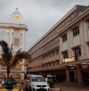 Grand Town Hotel Maros