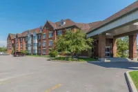 Quality Suites Hotels in Whitby