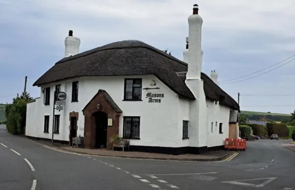 梅森斯阿姆斯酒店