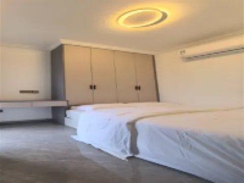 觀山雅居峨眉高鐵站店公寓（萬佛街3號分店）