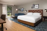 Four Points by Sheraton Bakersfield