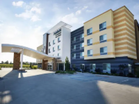 Fairfield Inn & Suites Kansas City Belton Hotels in Raymore
