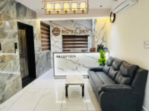 hotel royal sky Hotels in Morbi