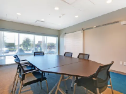 弗洛伍德傑克遜機場萬豪TownePlace套房酒店 弗洛伍德酒店