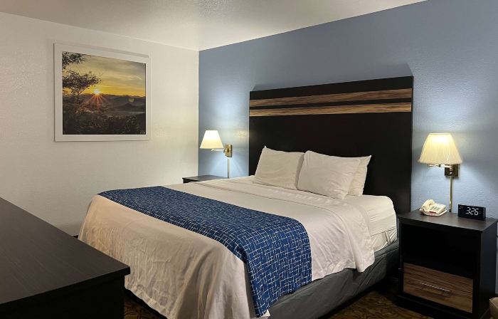 Travelodge by Wyndham Truth or Consequences