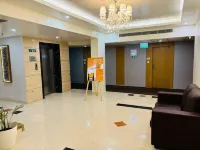 La Hospin Hotel Các khách sạn ở Rajahmundry