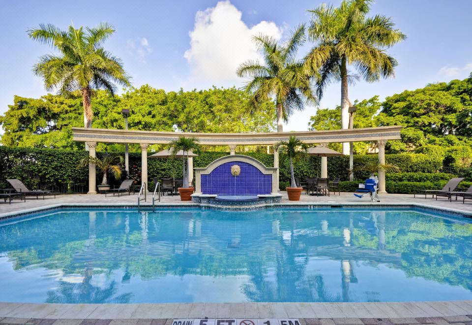 햄프턴 인 디어필드 비치