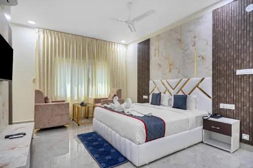Hotel Sky Land Hotels in Khammam