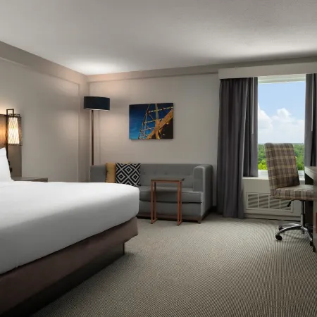 DoubleTree by Hilton Hotel Pittsburgh Airport