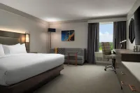DoubleTree by Hilton Hotel Pittsburgh Airport Hoteles en Municipio de Moon