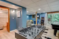 Sunday Slopes - Game Room + Central Location!
