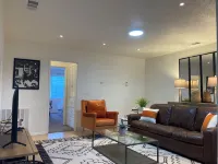 Clean Luxury & Comfortable Beds - Centrally Located Home with Backyard Hotels in Modesto