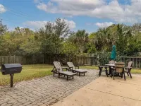SANDY FEET RETREAT - Private Pool, Hot Tub Hotels in Duck