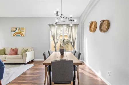 NEW! Poolside Oasis - Spacious Modern Home - Pool Home Just RENOVATED!