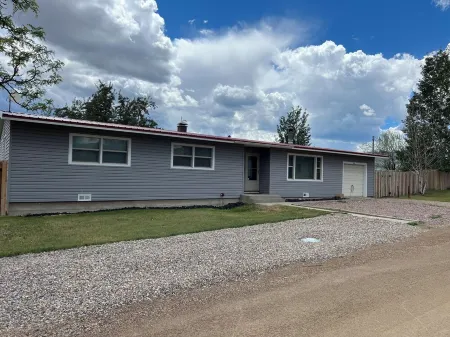 Flaming Gorge Home - Family, Fishing, Boating, Fun!