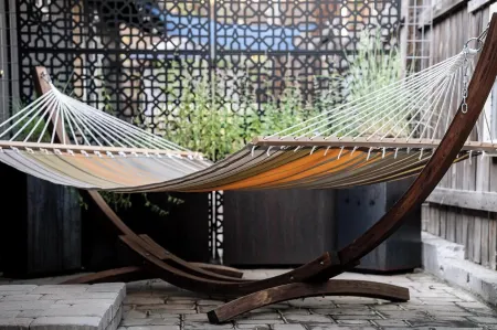 Walk to Beach! Fireplace, Pets OK! Camp Star-Lite! Отели рядом с достопримечательностью «Государственная зона отдыха Кингс Бич»