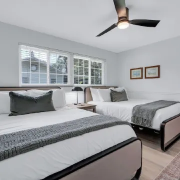 Serene Pool & Spa Home Near Sanibel Island, Beaches and Downtown Fort Myers.