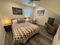 New Construction- Loft Condo near Bozeman/Big Sky Hotels in Four Corners