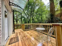 Kenilworth Lake's French Cottage 웨슬리 채플-윌리엄 C. 브라운 리브러리, 데칼프 카운티 공공도서관 주변 호텔
