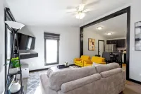 5 mins to Grand Park, 15 mins to Ruoff, pet-friendly, peaceful environment!