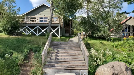 Pristine  views in peaceful bay on 5 Lake Chain.  pontoon rental available Отели в г. Шугар Кэмп