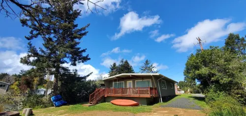 Coos Bay - Lake House - Direct Dune Access - Saunders Lake