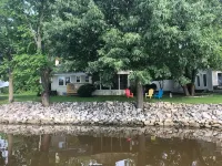 Rockhold Creek Cottage, Water Front, Vacation Home, Docks