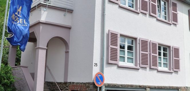 Vacation home for families or friends, dogs welcome コッヘムのホテル