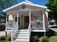 Location, Location, Location! Stay 1 month in Summer...for only