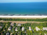 Zingst, apartment Strandidyll under thatch, maisonette, directly on the beach Hotel a Zingst