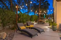 La Quinta Oasis - Pool - Hot Tub - Arcade - EV Charger-PGA West adjacent 260036🌴 Fritz Burns Park附近的飯店