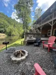 Riverfront Cabin w/ Porch & Firepit - Peaceful Retreat Near Murphy, NC.