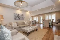 3 Br New Featured Renovation! Resort Privileges (pool, etc), very close to Ocean