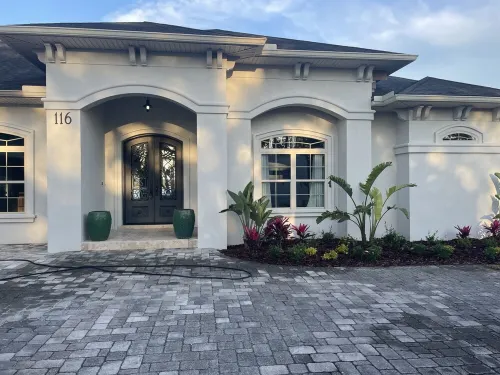 Intracoastal Waterfront with pool + dock. 10 minutes to downtown St. Augustine.