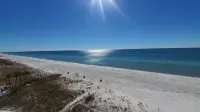 Marvelous 1BR Condo with pool and beach access.  Sleeps 4.  Park by front door.