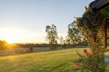 Magnificent Serene Country Retreat
