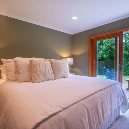 Sunset Beach Lake House on Beautiful Owasco Lake - Great Family Summer Retreat!