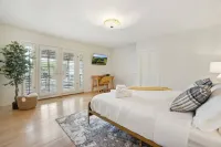 Secluded Napa 3BD Wine Country Escape w/Hot Tub