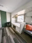 Cozy Renovated RV near Zion and St. George