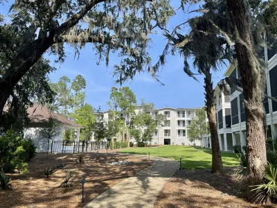 Three bedroom, three bathroom condo! Minutes from beaches, waterpark, and shops Hotels near Georgia Sea Turtle Center