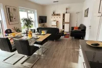 Golden Delicious Barrier-free vacation home Carport Terrace Netflix Free WIFI