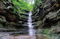 Starved rock area lovey home