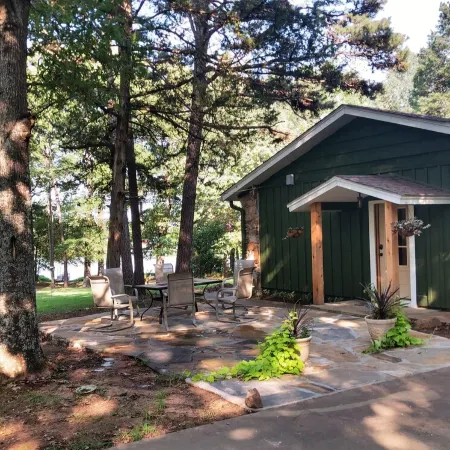 Russellville Lake House- waterfront with private dock