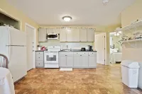 Lovely, Country Apartment, Just Minutes From Town