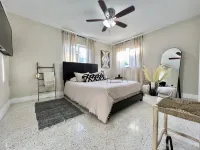 New! Miami Hideaway w Arcade, Pool & near Airport